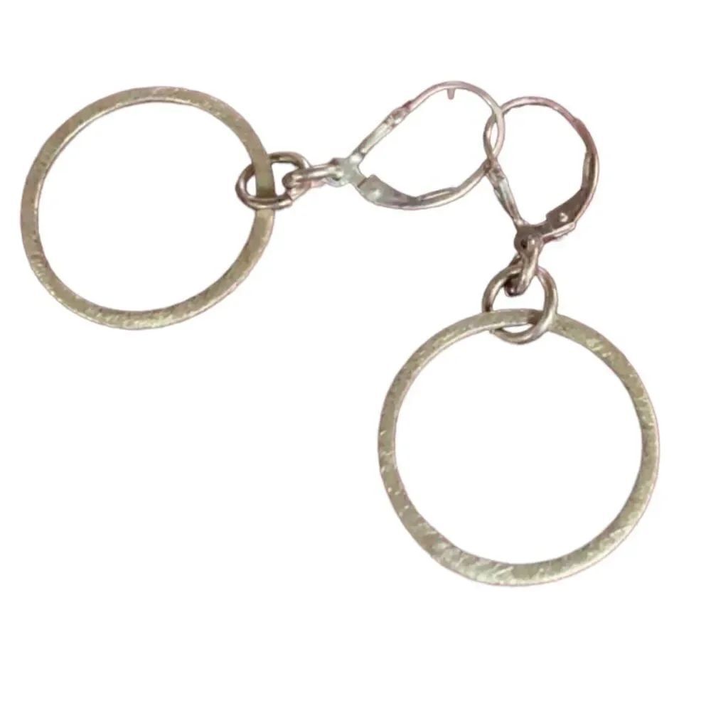6 Pairs of Pierced ear dangly Earrings - Picture 9 of 10
